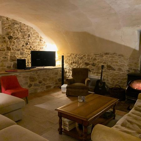 Mas Les Romarins, 10 Min D'Uzes, Piscine Et Grand Jardin Clos, Jeux, Nid De Repos Et Base Pour Activites Dans Le Gard (Adults Only) Uzès Exterior foto
